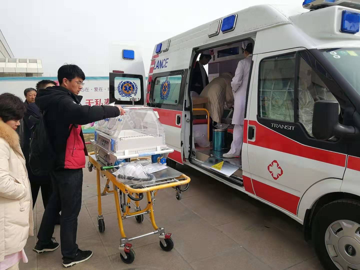 德保县救护车转院